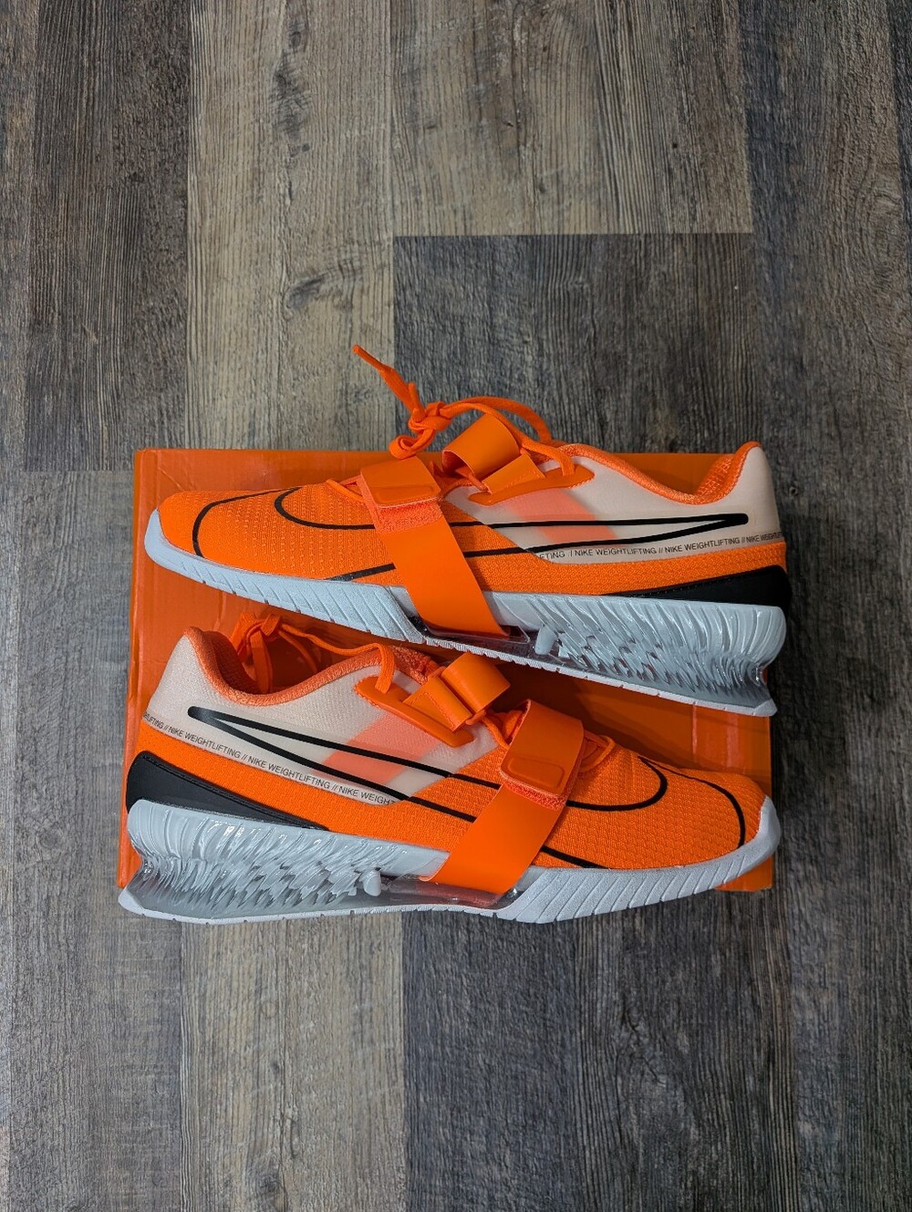 Nike Romaleos 4 Weightlifting Shoes Size 11 Mens Total Orange Color